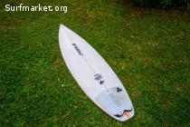 Tabla de surf Pukas 5'10 - 26L
